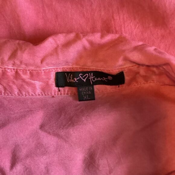 Velvet Heart - Women's Pink Button-Up Top - Picture 6 of 6